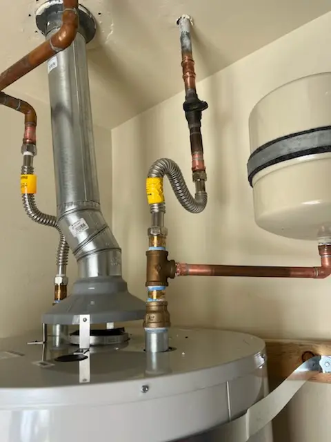 Water heater installation and plumbing repair in Glen Forest
